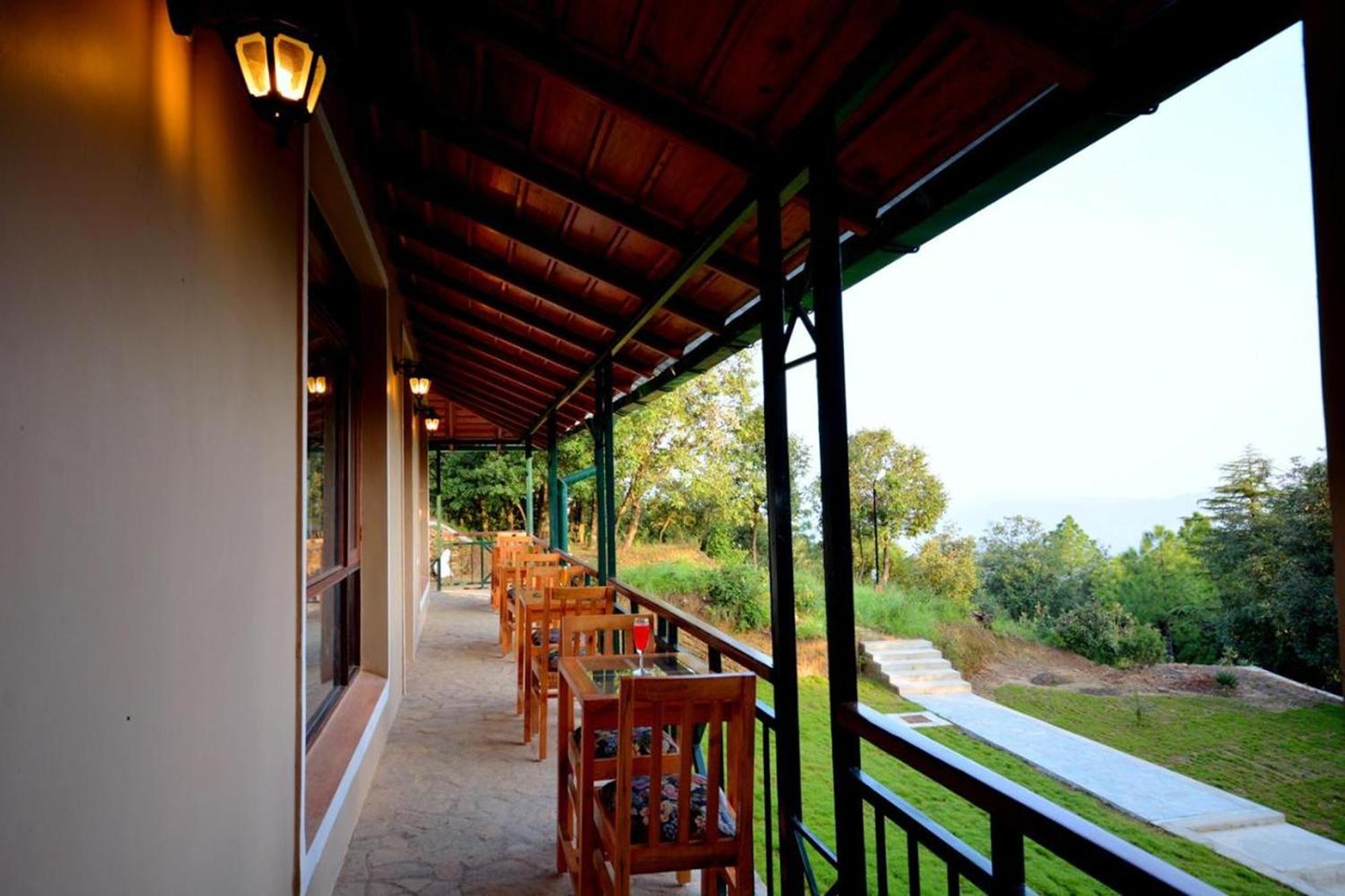 Blusalzz Escapade Anant Rasa Resort - Ranikhet Shitlakhet Exteriér fotografie